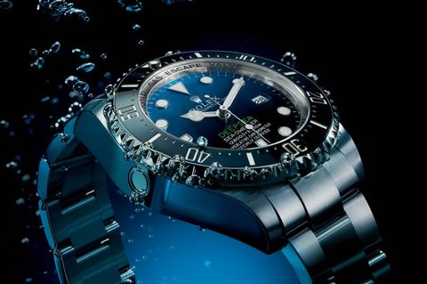 Cách xử lý đồng hồ bị vào nước, hấp hơi nước cực đơn giản tại nhà